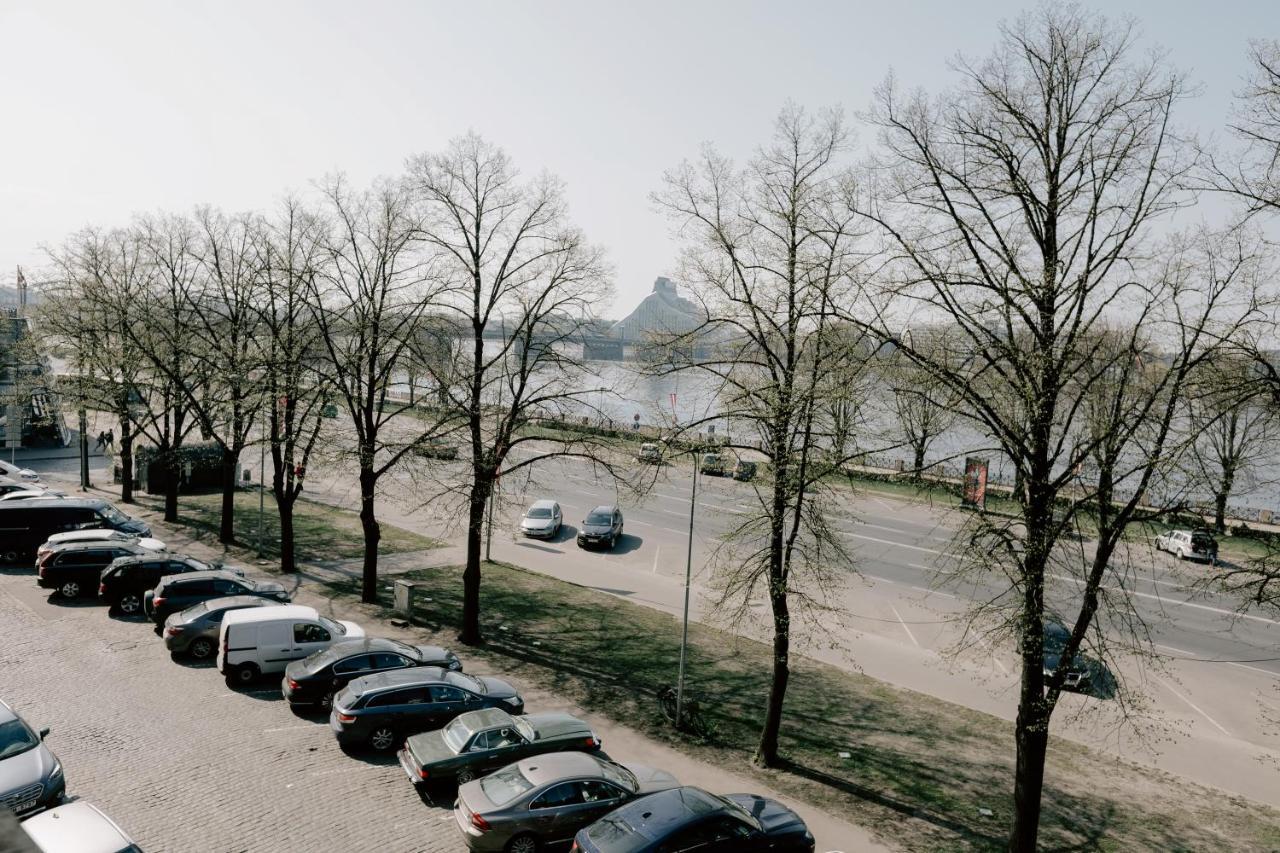 Heart Of Old Town - Riverside View Riga Bagian luar foto