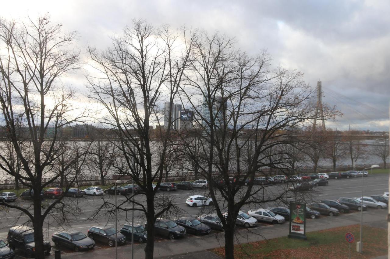 Heart Of Old Town - Riverside View Riga Bagian luar foto